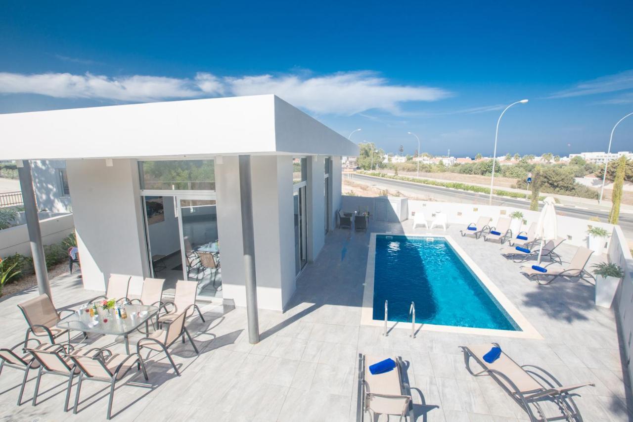 Polymnia Luxury Villas Protaras Eksteriør billede